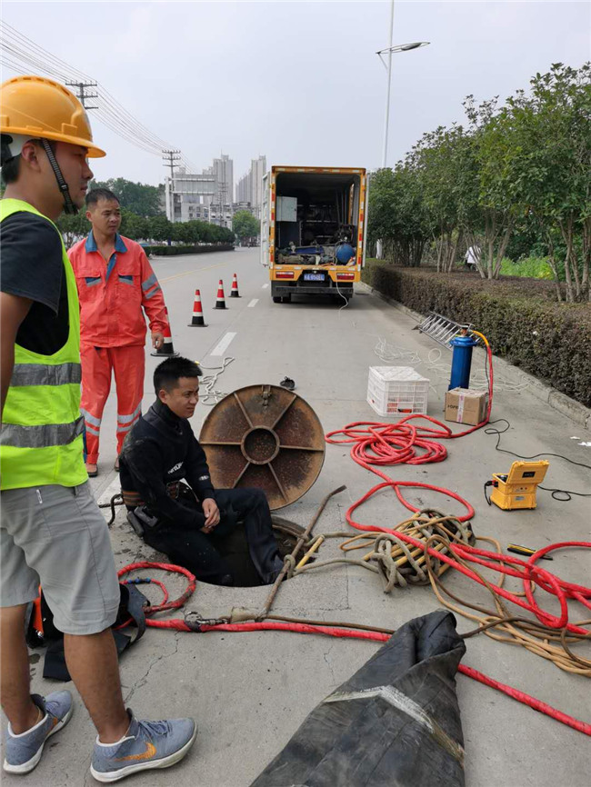 屏山翻衬法管道修复技术主要工序